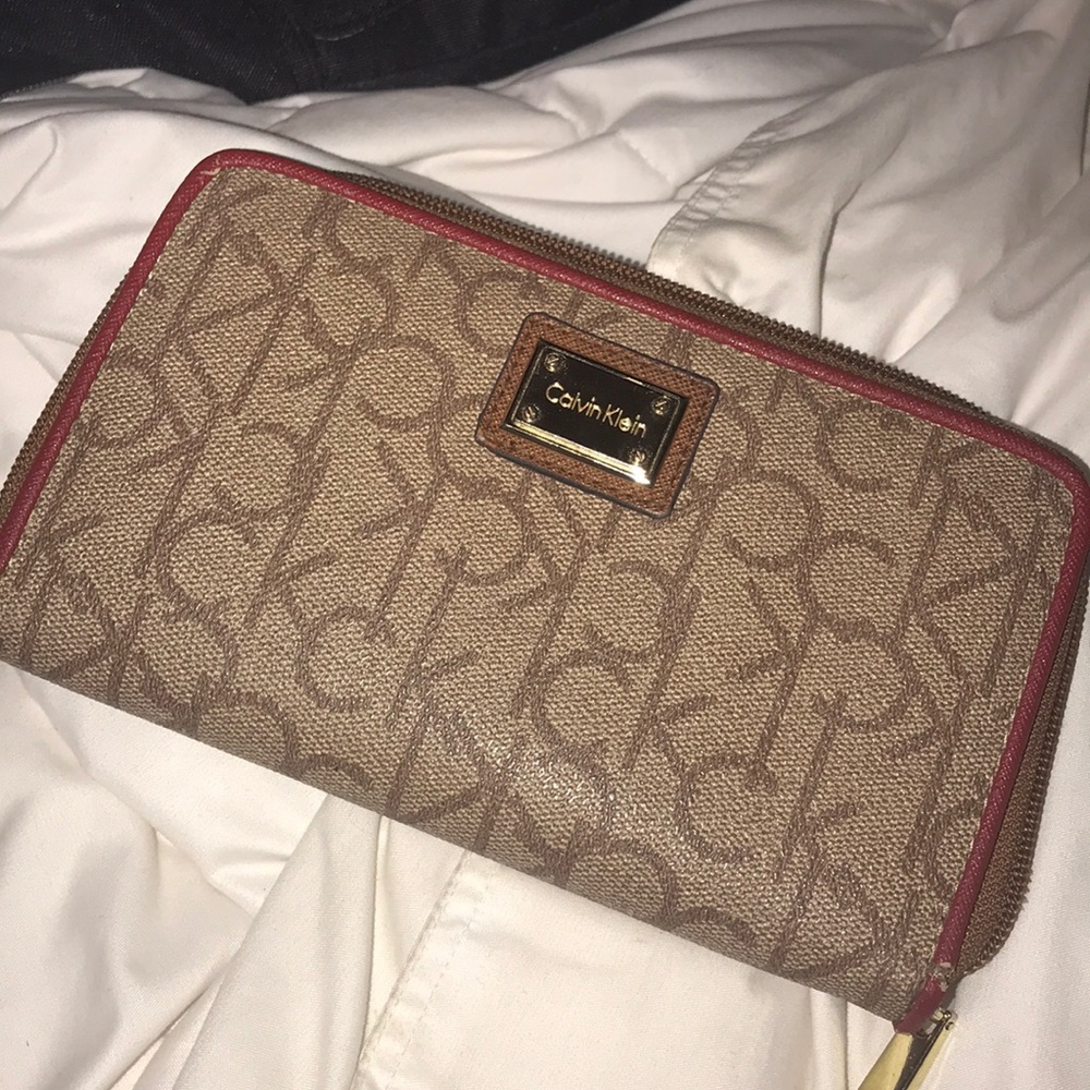calvin klein wallet